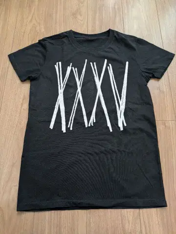 ONE OK ROCK 35XXXV JAPAN TOUR 티셔츠 S 사이즈