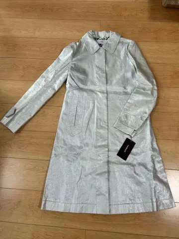 미사용 새상품 cacharel 롱 코트 실버 꽃무늬 캐샤렐