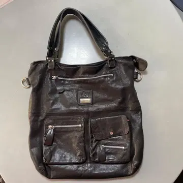 블랙 가죽 숄더백