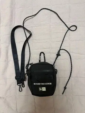 BTS x NEW ERA 숄더 파우치