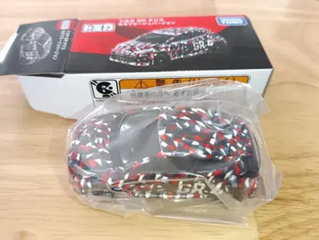 토미카 GR 야리스 카모플라쥬 미니카