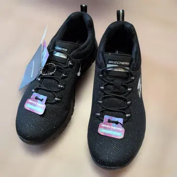 SKECHERS 메모리폼 블랙 스니커즈