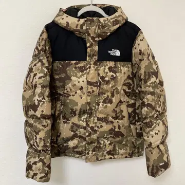 THE NORTH FACE 카모플라쥬 다운 자켓