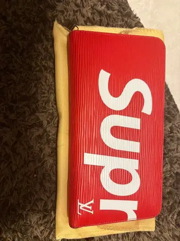 Vuitton 장지갑 레드