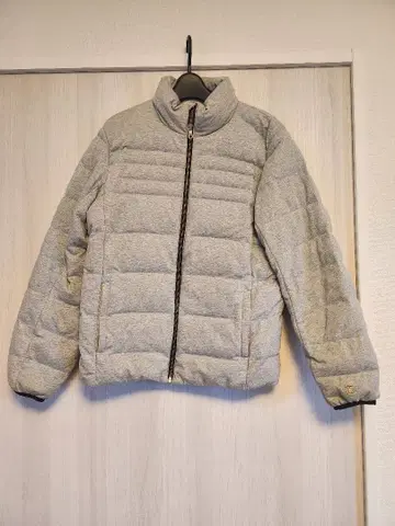 Champion MJASPO 그레이 다운 자켓