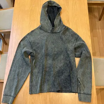 ZARA 후드 부착 카키 후드티 M 사이즈