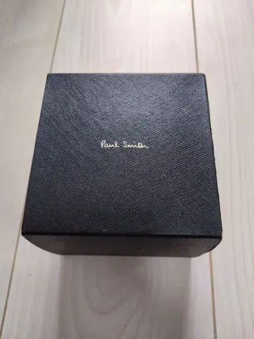 폴 스미스 가죽 손목시계