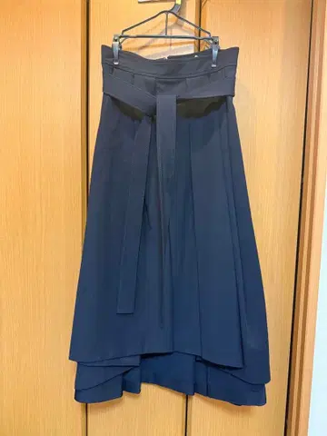 ADORE 코튼 플레어 스커트