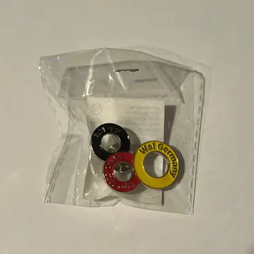 만박2025 독일관 핀 배지