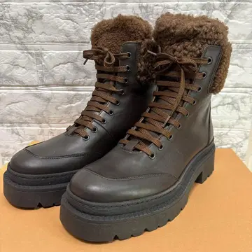 미사용 새상품 정가 4.5만 CORSO ROMA9 어그 부츠 24cm