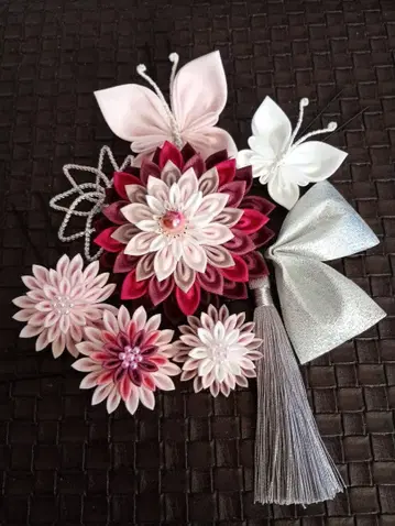 츠마미자이쿠 머리 장식