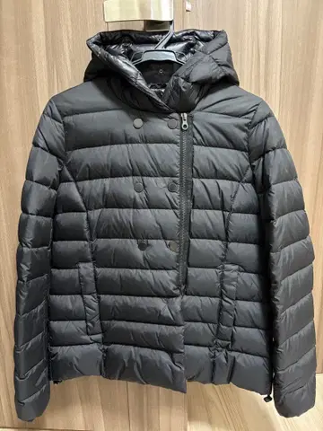 DUVETICA 블랙 다운 자켓 42