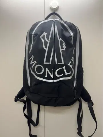 MONCLER 블랙 나일론 백팩