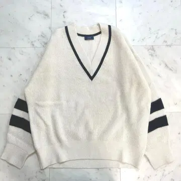 새상품급 쉽스 SHIPS 울 혼방 니트 라인 V넥 스웨터 루즈핏