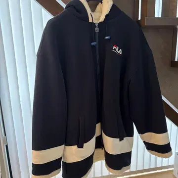 FILA 네이비 플리스 보아 자켓 코트