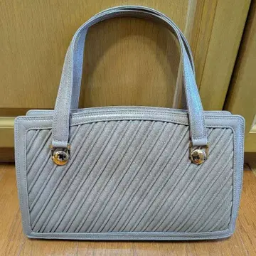 미사용 새상품 그레이지 베이지 핸드백 가죽 천연 가죽 일본제 일본 의류