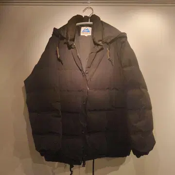 케이프 하이츠 다운 자켓 블랙 사이즈 S