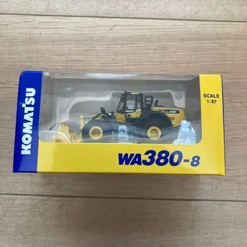 KOMAT'SU WA380-8 1:87 스케일 모델