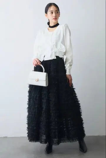 휘핑 튤 캉캉 스커트 frene 플라네 같은 형태 블랙 블랙