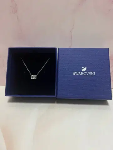 미사용 새상품 Swarovski 목걸이