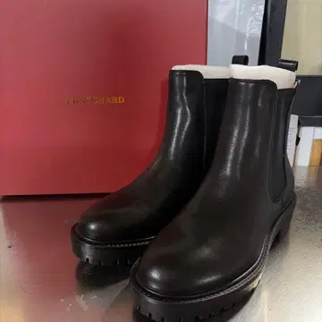 본 블랙 사이드 고어 부츠 37