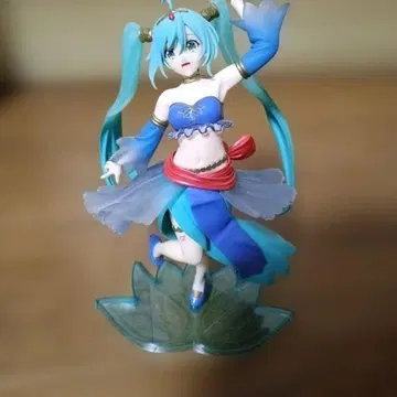 하츠네 미쿠 PVC 피규어 점프 포즈