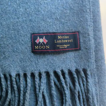 [ 새상품급 ] MOON 메리노 라무즈울 스톨 머플러 블루 영국제