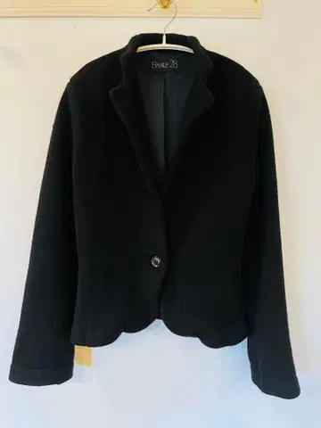 BASILE 28 블랙 니트 자켓 사이즈 40 캐시미어