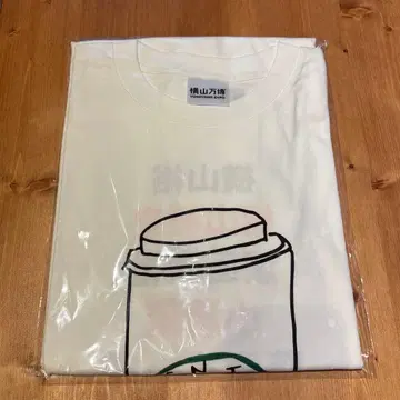 요코야마 만박 벤 T셔츠