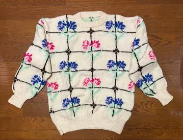 체크 무늬 꽃무늬 니트 스웨터