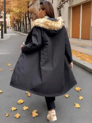 퍼 달린 후드 블랙 롱 다운 자켓