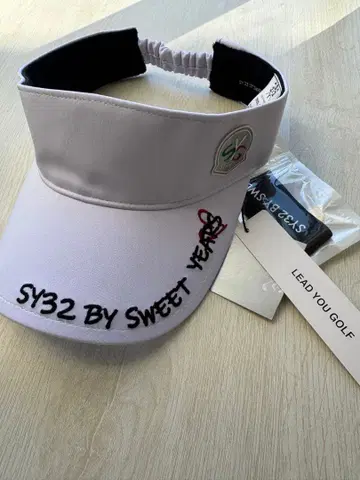SY32 BY SWEET YEARS 리본 포함 선바이저 화이트