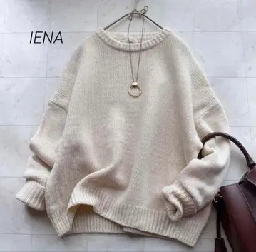 IENA 아이보리 오버 사이즈 니트