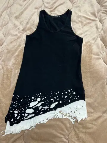 CIVARIZE 시버라이즈 데미지 가공 탱크탑