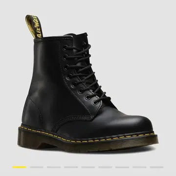 새상품급 Dr.Martens 닥터마틴 1460 8홀 부츠 UK4