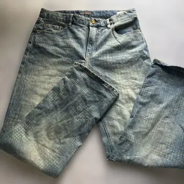 LV 라이트 블루 데님 청바지