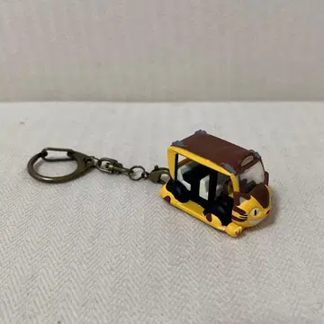 지브리파크 고양이 버스 이웃집 토토로 키링