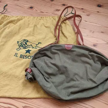 IL BISONTE 카키 숄더백 약 60cm