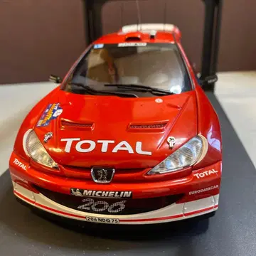 오토아트 1/18 푸조 206 WRC