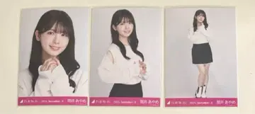 노기자카46 브로마이드 츠츠이 아야메 어깨 트임 상의 3종 컴프