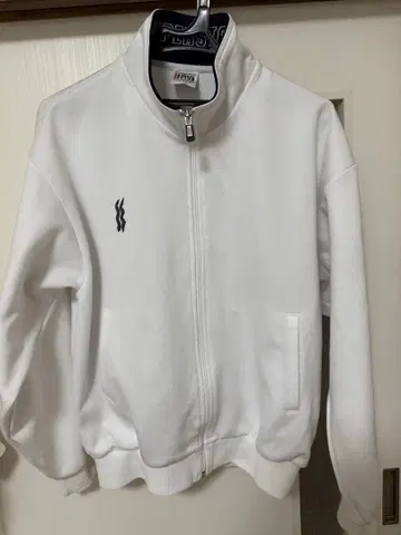 MIZUNO 화이트 집업 저지