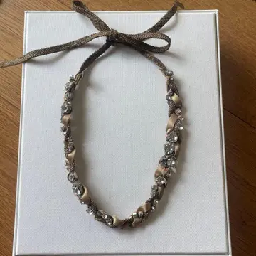 비쥬 목걸이 리본 크리스탈 큐빅