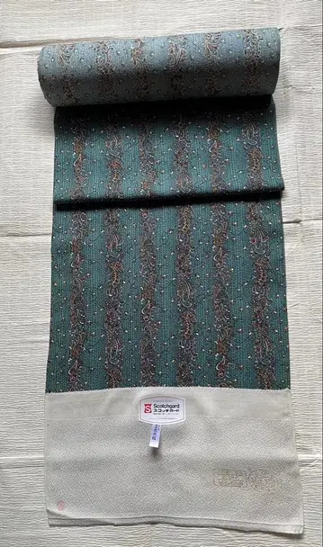 스코치가드 페이즐리 무늬 옷감