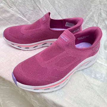 미사용 새상품 스케쳐스 23.0cm 슬립인즈 신발 슬립온