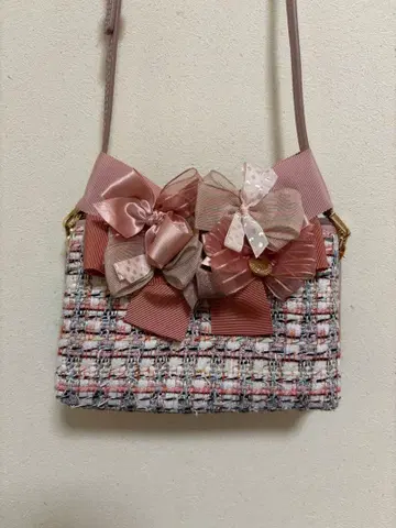 Le creative 리본 포함 트위드 숄더백