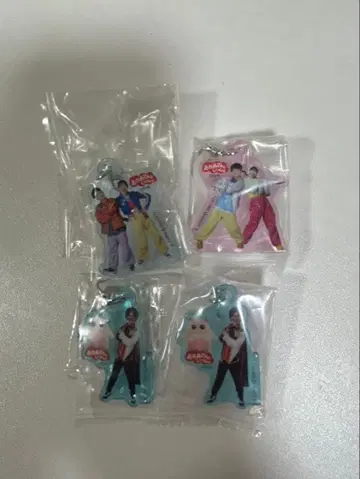 엄마와 함께 플랫 마크 액세서리 4개 세트