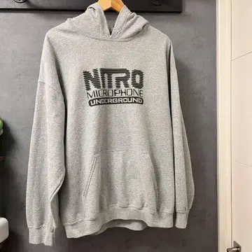 NITRO MICROPHONE UNDERGROUND 후드티 그레이