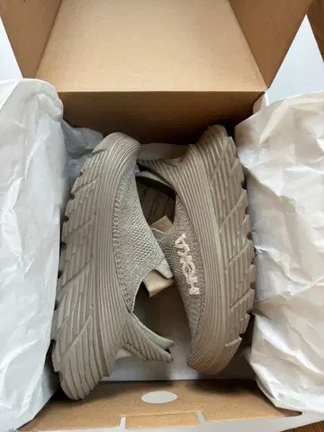 HOKA ONE ONE U RESTORE TC DOTN