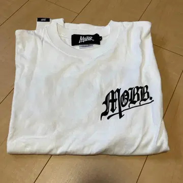 [ 새상품 ] MOBB 화이트 T셔츠 여성용 S사이즈