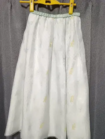 프랑슈리페 롱 샤샤 스커트